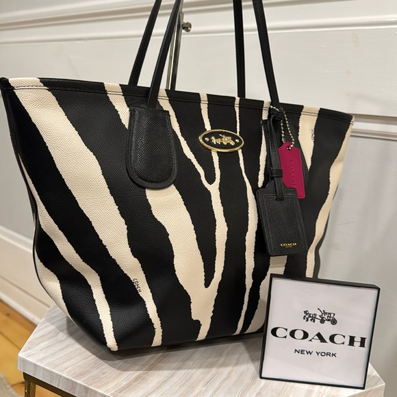 Coach Handbags - Coach Bag Leather Zebra Black and Cream Zebra Print Tote Bag